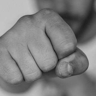 Lite degenera in rissa in un rifugio sopra Alagna Valsesia