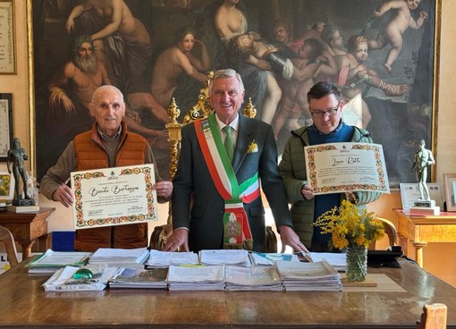 Varallo rende omaggio a Lucio Ratti e Benito Bertaggia: consegnati attestati di stima e riconoscenza