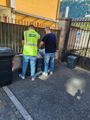A Quarona proseguono i controlli sui rifiuti: individuati altri due trasgressori A Quarona proseguono i controlli sui rifiuti: individuati altri due trasgressori