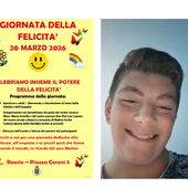 Una panchina e una fioriera in ricordo di Matteo Senfet nella Giornata della Felicità