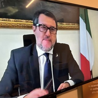 Tornado-Salvini all’assemblea degli industriali di Torino: “Ho bisogno del vostro aiuto per la battaglia europea dell’auto”