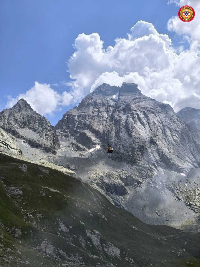 Pontechianale, escursionista francese precipita e muore: inutili i soccorsi