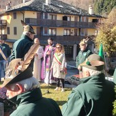 Il cuore di Scopello batte per i suoi Caduti: commozione e unità nella celebrazione della memoria Il cuore di Scopello batte per i suoi Caduti: commozione e unità nella celebrazione della memoria