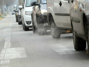 Slitta blocco Diesel Euro 5, salvi per ora gli automobilisti: cosa dice la bozza del decreto (foto di repertorio) Slitta blocco Diesel Euro 5, salvi per ora gli automobilisti: cosa dice la bozza del decreto (foto di repertorio)