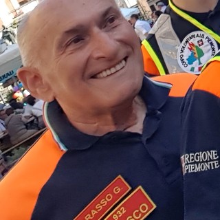 Grignasco saluta Graziano Sarasso, volto storico del paese tra ferrovia, musica e volontariato