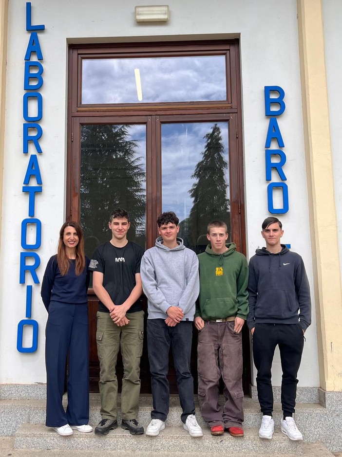 La IV E della Scuola Barolo partecipa al concorso per i 130 anni del Corriere Valsesiano