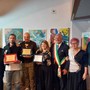 A Varallo la Seconda Biennale d’Arte Contemporanea: la foto con il sindaco e i vincitori.
