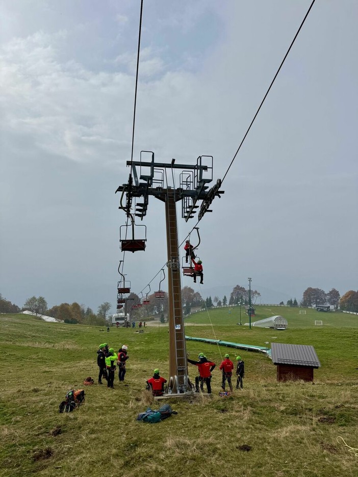 Soccorso Alpino, prove e addestramento a Bielmonte