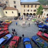 Valduggia, la Scuderia Crocodilus accoglie un centinaio di auto d’epoca