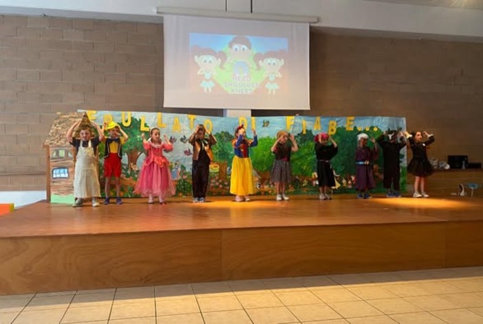 Valduggia: Spettacolo di fine anno per i bambini della Scuola dell’Infanzia Valduggia: Spettacolo di fine anno per i bambini della Scuola dell’Infanzia