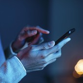 Richieste di pagamento sullo smartphone, attenzione alla nuova truffa Richieste di pagamento sullo smartphone, attenzione alla nuova truffa