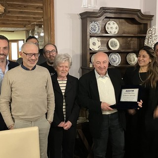 A Borgosesia la Cena del Commerciante: consegnato il premio “Sergio Canuto” a Enrico Salvoldi