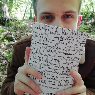 A 18 anni scrive il primo romanzo ed è già in libreria. Intervista a Simone Colombo