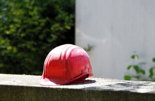 Piemonte, sicurezza sul lavoro: la regione in zona arancione, ma l’emergenza resta