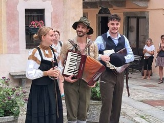 Fobello, debutto con tre repliche per “Storie di ingegno ed eccellenza” Fobello, debutto con tre repliche per “Storie di ingegno ed eccellenza”