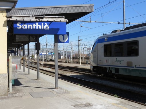 Treni, lavori in vista: cambia la circolazione tra le stazioni di Chivasso e Santhià (foto di repertorio)
