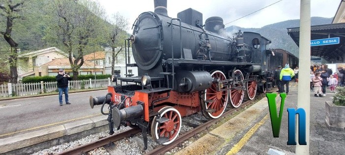Il fascino del viaggio in treno storico: il 28 settembre torna il “Treno del Sacro Monte” Il fascino del viaggio in treno storico: il 28 settembre torna il “Treno del Sacro Monte”