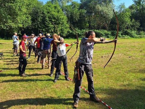 Tiro con l’arco, grande partecipazione per la Gara Dahü: presenti 137 iscritti (foto dalla pagina Facebook di Comune di Valdilana)