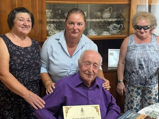 Quarona festeggia i 100 anni di Ugo Marchetti