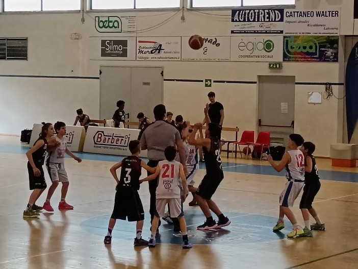 Valsesia Basket Under 13 supera Omegna al Pala Loro Piana