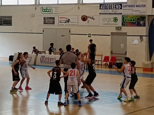 Valsesia Basket Under 13 supera Omegna al Pala Loro Piana
