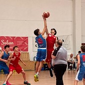 Valsesia Basket Under 15 chiude la stagione con una sconfitta a Valenza Valsesia Basket Under 15 chiude la stagione con una sconfitta a Valenza
