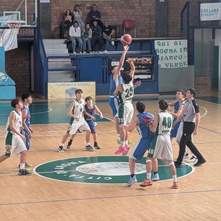 Arona supera Valsesia Basket nella seconda fase Titolo: l’Under 15 lotta ma cede in trasferta