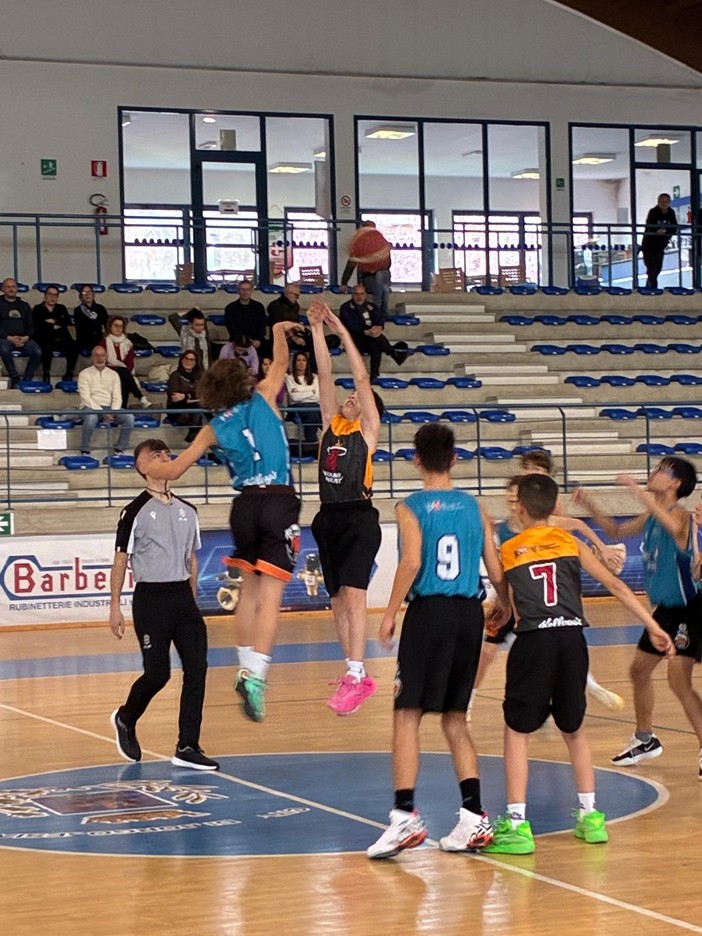 Valsesia Basket Under 13 chiude seconda il girone: ko con New Basket Team, ma arriva l’accesso alla fase finale per il titolo Valsesia Basket Under 13 chiude seconda il girone: ko con New Basket Team, ma arriva l’accesso alla fase finale per il titolo