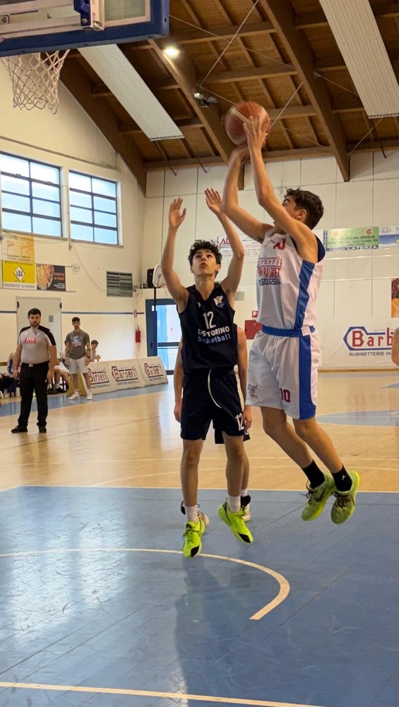 Valsesia Basket Under 17 supera CUS Torino e chiude con una vittoria al Pala Loro Piana Valsesia Basket Under 17 supera CUS Torino e chiude con una vittoria al Pala Loro Piana