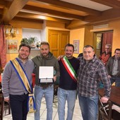 Ivan Carmellino premiato a Scopa per il primo titolo tricolore Ivan Carmellino premiato a Scopa per il primo titolo tricolore