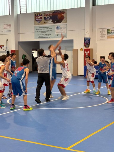 Valsesia Basket Under 14 vince a Livorno Ferraris: successo esterno e altro passo avanti per il gruppo di coach Knaz