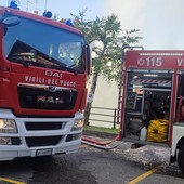 A fuoco catasta di legna ad Alice Castello, al lavoro anche Vigili del Fuoco di Biella e di Cossato, foto archivio A fuoco catasta di legna ad Alice Castello, al lavoro anche Vigili del Fuoco di Biella e di Cossato, foto archivio