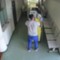Ruba un condizionatore all'Istituto tumori di Napoli, il furto ripreso dalle telecamere