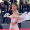 Venezia 83, Bianca Balti un angelo sul red carpet: il look con le ali incanta il Lido Venezia 83, Bianca Balti un angelo sul red carpet: il look con le ali incanta il Lido