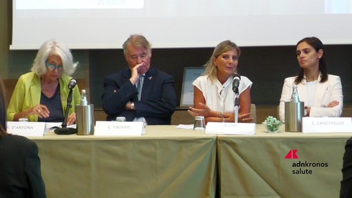 Tumori, seno: Osservatorio sui test genomici, 'nel 2025 coperto il 75% del fabbisogno' Tumori, seno: Osservatorio sui test genomici, 'nel 2025 coperto il 75% del fabbisogno'