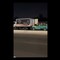 'Fast &amp; Furious' su un'autostrada egiziana, derubano un camion dal pick up in corsa