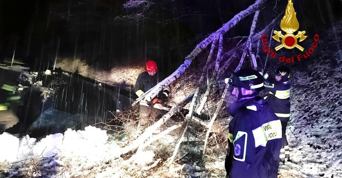 Maltempo in Valsesia e nella zona collinare: numerosi interventi dei Vigili del Fuoco Maltempo in Valsesia e nella zona collinare: numerosi interventi dei Vigili del Fuoco