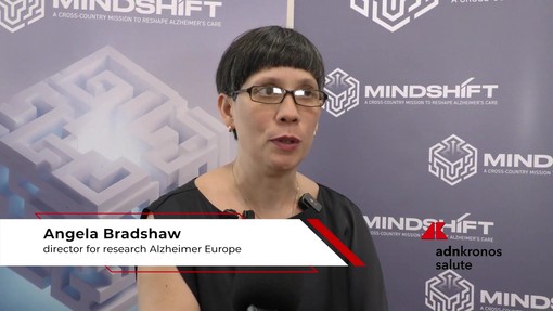 Salute, Bradshaw (Alzheimer Europe): "Divario enorme tra pazienti integrati e quelli invisibili" Salute, Bradshaw (Alzheimer Europe): "Divario enorme tra pazienti integrati e quelli invisibili"