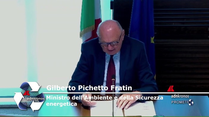 Sostenibilità: Pichetto Fratin, 'plastica riciclata è difficoltà presente' Sostenibilità: Pichetto Fratin, 'plastica riciclata è difficoltà presente'