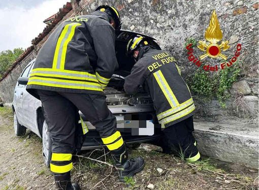 Auto in fosso nella vicina Alice, in soccorso anche la CRI di Cavaglià