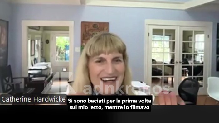 Catherine Hardwicke: "La chimica tra Pattinson e Stewart del mio 'Twilight' cominciò con un bacio sul mio letto"