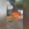Proteste degli studenti in Francia, le immagini di un bus in fiamme a Marsiglia Proteste degli studenti in Francia, le immagini di un bus in fiamme a Marsiglia