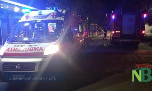 Valdilana, a fuoco elettrodomestico in piena notte con fumo in casa: due persone in ospedale (foto di repertorio)