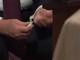 Trump al funerale del senatore Graham, caramelle e stanchezza Trump al funerale del senatore Graham, caramelle e stanchezza