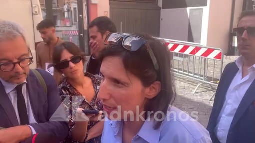 Governo, Schlein: "Meloni dica quando si vota, prima è meglio è"