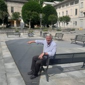 Varallo, nuovo arredo urbano in Piazza Gaudenzio Ferrari
