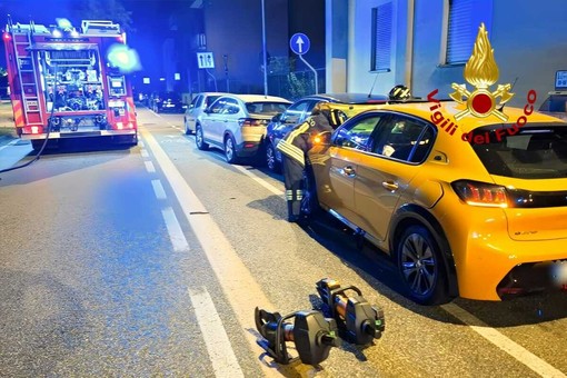 Dal Nord Ovest – Maxi incidente nella notte, 4 auto coinvolte