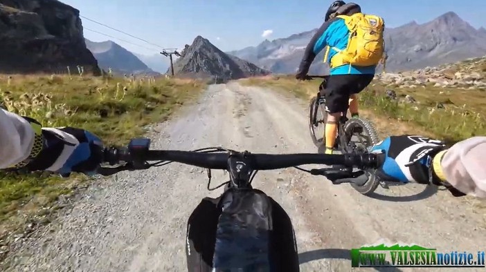 La Valsesia pedala: e-bike tra turismo, percorsi e nuove opportunità per il territorio La Valsesia pedala: e-bike tra turismo, percorsi e nuove opportunità per il territorio