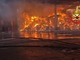 Maxi incendio a Novate Milanese, il video delle fiamme all'isola ecologica Maxi incendio a Novate Milanese, il video delle fiamme all'isola ecologica