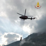 Mucca bloccata in zona impervia, operazione di recupero in alta Valsessera (foto di repertorio) Mucca bloccata in zona impervia, operazione di recupero in alta Valsessera (foto di repertorio)